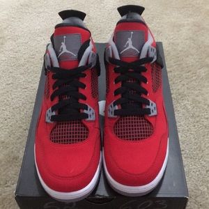 Air Jordan retro 4 all red toro  from 2013